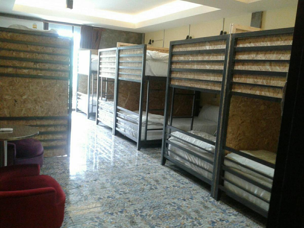 King Kong Hostel At Krabi Exterior photo